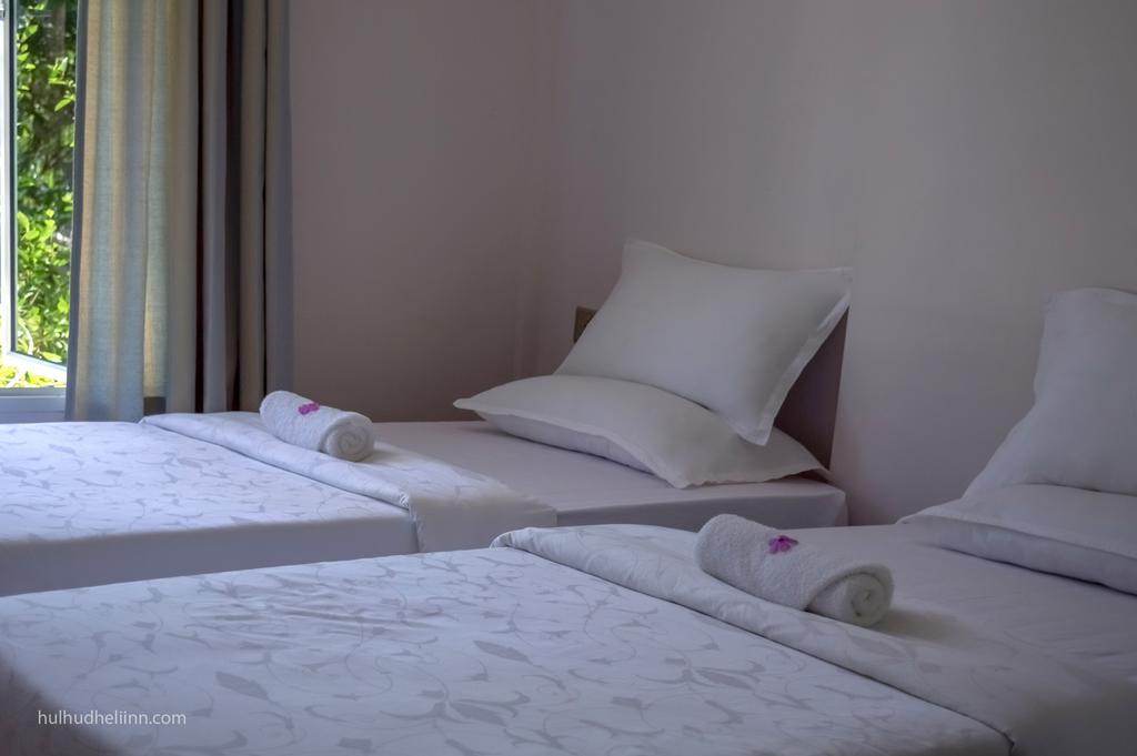 Hulhudheli Inn Экстерьер фото